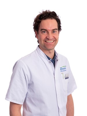 Rivasspecialisten.Hoevenaars